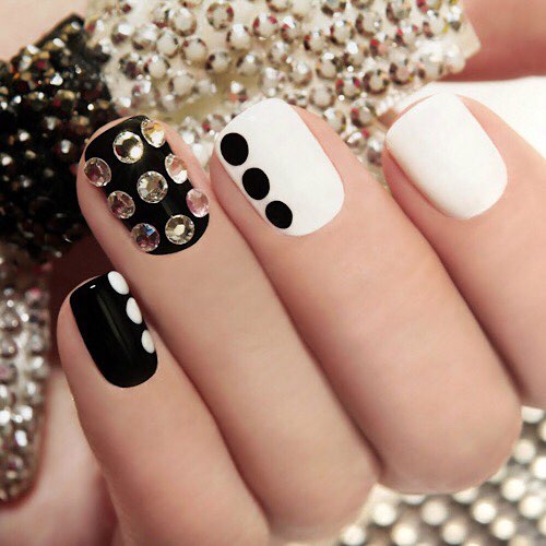 LUXURY NAILS - artificial nails